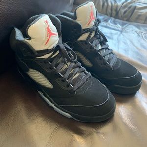Jordan 5 Retro Black metallic
